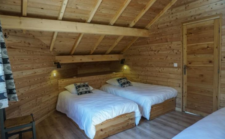 Chalet Melezor, Serre Chevalier, Twin Bedroom